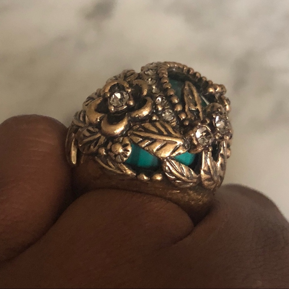 Antique looking statement ring - Picture 3 of 3